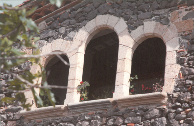 Can Tomàs finestra 2