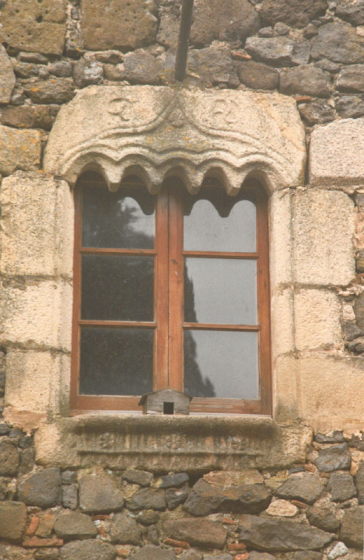 Torre de Cartellà finestra