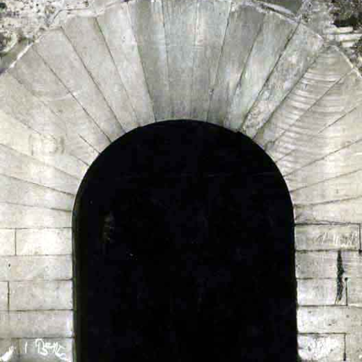Torres de Palau. Detall de la porta