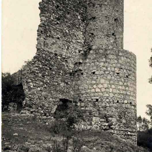 Castell de Sant Iscle. Torre circular