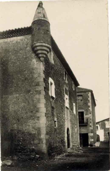 Palau dels Margarit o Ca l' Isern