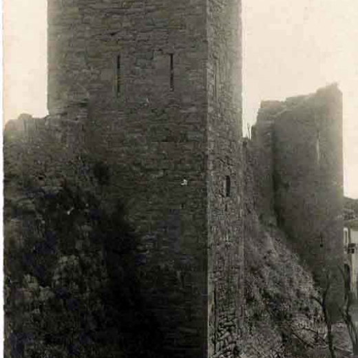 Muralla i dues torres