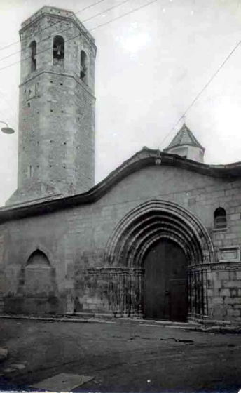 Església Santa Maria. Façana i campanar