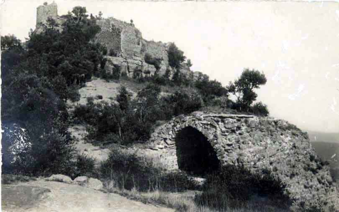 Castell d'Hostòles