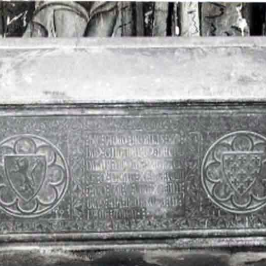 Església de Sant Esteve. Sepulcre de Gilabert de Cruïlles