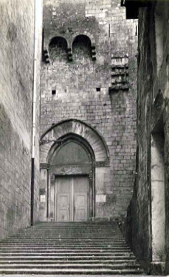 Església de Sant Feliu. Porta lateral nord