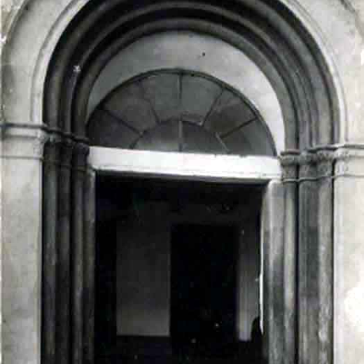 Porta sense identificar