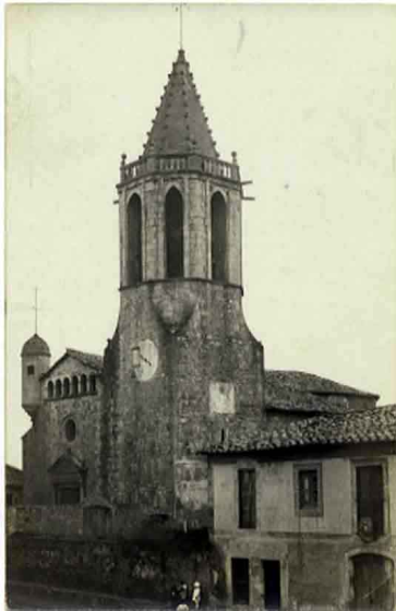 Església parroquial. Campanar