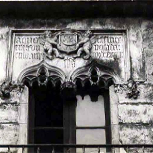 Casa Mas Cornell. Finestra