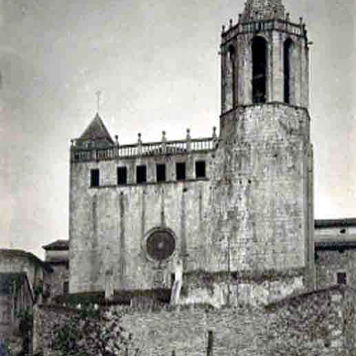 Església de Sant Martí. Façana i torre campanar