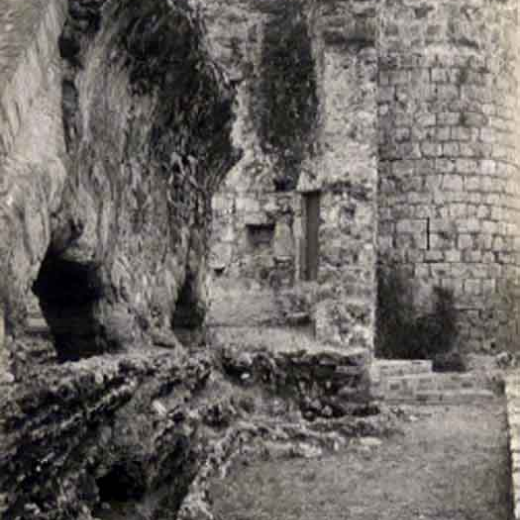Termes romanes i torre del Castell de Caldes