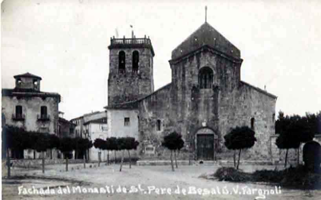 Monestir de Sant Pere. Façana de l'església