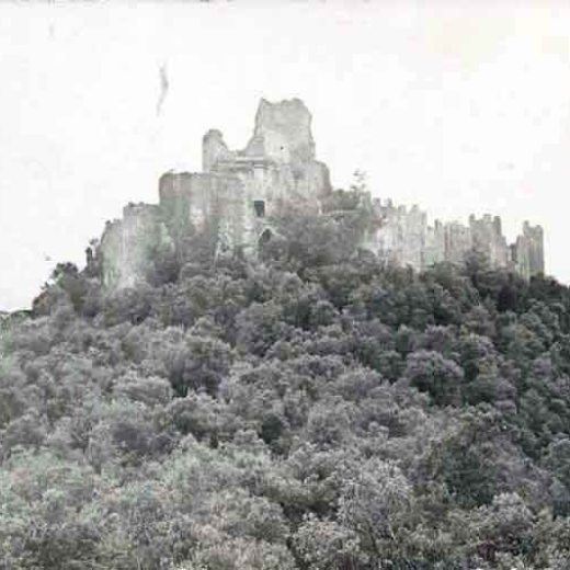 Castell dels Montsoriu. Exterior