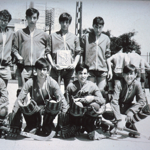 Campionat d'Espanya d'Hoquei infantil a Madrid el juliol de 1969.

LLuís Quellos, Alfons Soms, Àngel Risec, Antoni Tomàs.

Josep Bancells, Pedro Jiménez, Rafel Roura i Josep Bosch.