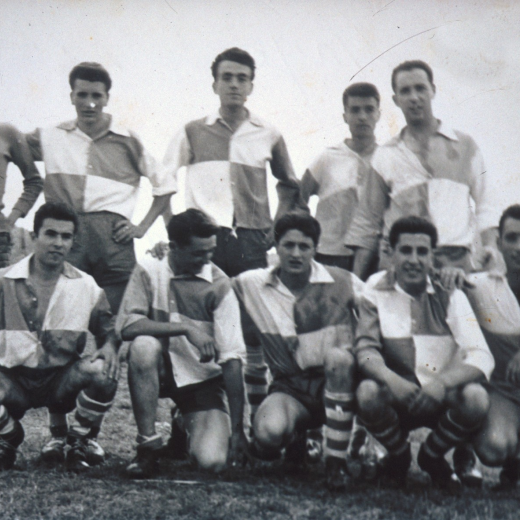Festa del Roser: Equip de la UE Maçanet.

Joan Selva porter, Pere Parera, Josep Codina, Joan Selva, Joan Codina.

A davant: Emili Soms, Josep Pascual, Josep Viader, Joaquim Puj0l, i Josep Aregay.