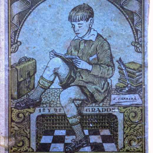 Llibre de Gramàtica dels anys 40. La gramàtica de la lengua española fou el que s'ensenyà durant els 40 anys de règim Nacional-sindicalista de Franco. La llengua i cultura catalanes foren ferotjament perseguides, aconseguint aburregar lamentablement totes unes generacions però sense arribar a l'objectiu de castellanitzar el país. Catalunya i el català han resorgit amb més força que mai en aquests anys 90.