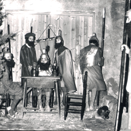 Una escena del Pessebre vivent amb els soldats romans l'any 1979