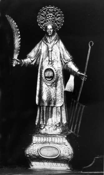 Imatge de Sant Llorenç que conté la relíquia del Sant que es veurà a l'Església parroquial de Maçanet. Aquesta imatge es pogué salvar de l'incendi de l'Església l'any 1936