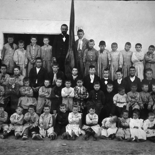 L'escola de nois a Maçanet de finals del segle XIX