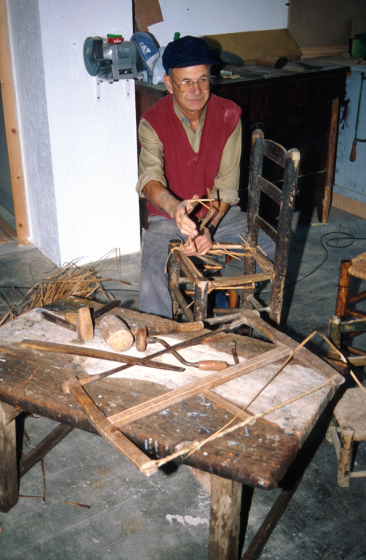 Lluís Presas, últim cadiraire artesà de Maçanet.
