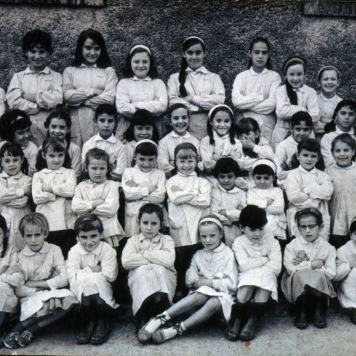 Escola de nenes núm. 2. Curs 1965 - 1966. Mestra Maria Magrià.

Carme Bosch, Maria Rovira, Margarida Baltrons, Susanna Clarió, Carme Roca, Assumpció Brossa, Rosa Llorens, i Carme Xarbau.

Maribel Vidal, Carme Ruscalleda, Pilar Martí, Remei Luque, Teresa Ribas, M. Àngels Figueras, Montserrat Baltrons, Marisa Costa, Montserrat Vall·llosera, Mercè Benet i professora Maria Magrià.

Rosa M Bosch, Rosa Calm, Joanita Surís, Anna Parés, Olga Caballé, Joanita Calasanz, Mari Jiménez, Terea Gruart i Ramona Bagué.

Anna quellos, Núria Subiranas, Núria Amargant, Joana Serra, Anna Casquet, Teresa Martí, M Àngels Guerra, Carme Torres i Rosa Prats.