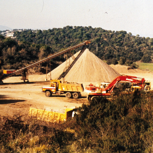 vista de la pedrera de Can Sebastià als principis de la seva explotació