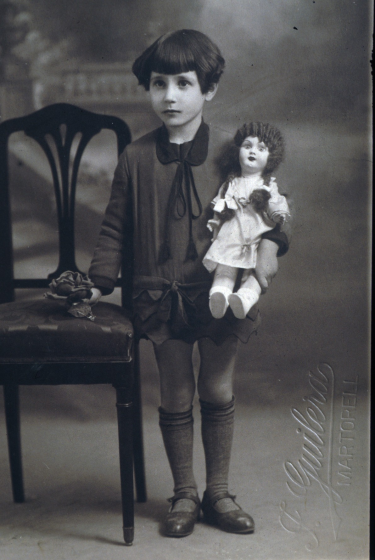 Julita Amatller.