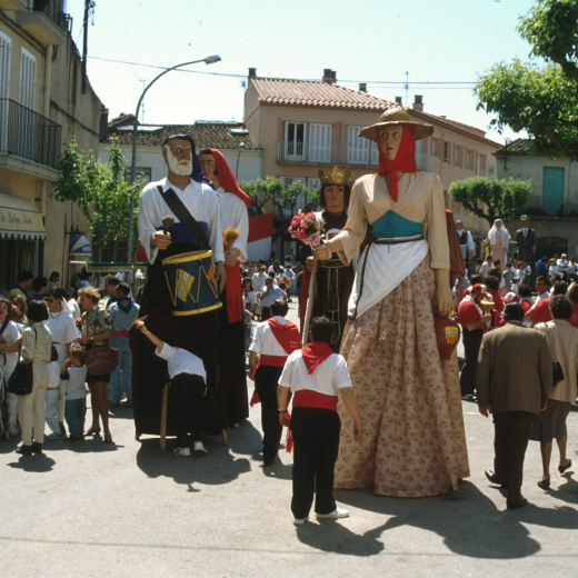 Trobada de gegants a Maçanet amb la presència de colles de diferents localitats de Catalunya