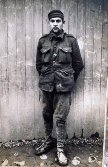 En Lluís Munsó Esqueu quan era soldat de 