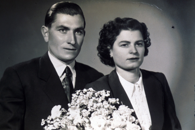 En Josep Prats Barceló i la Maria Aregay el dia del seu casament