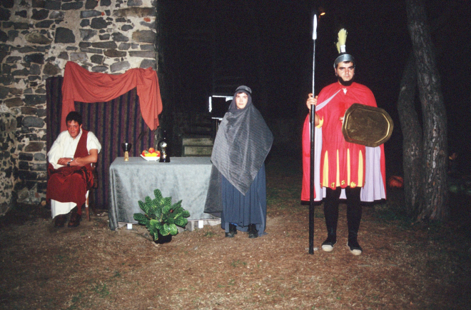 Detall del pessebre vivent que es representa a Sant Jordi per Nadal.