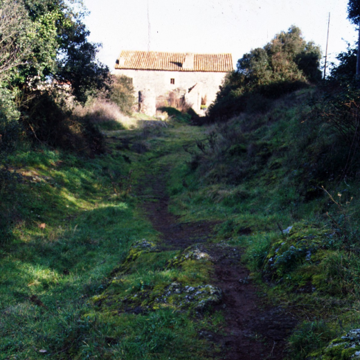 Camí vell a Hostalric (es desconeix el nom de la casa)