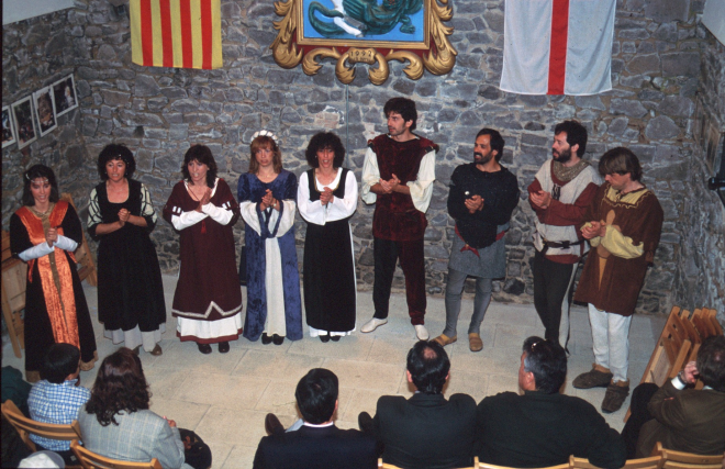 El grup CRISOL en plena actuació a la capella de Sant Jordi