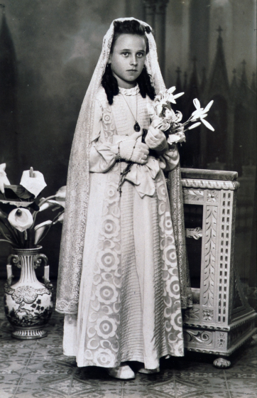 Maria Gener Ridorsa el dia de la Comunió