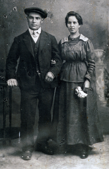 Miquel Sitjà Pare i Dolors Espuña Vilamitjana, matrimoni coneguts com l'escolà de Martorell