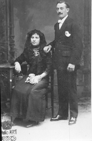 Manel Carilla i Narcisa Sarra Adroguer familiars de Can Bisbal