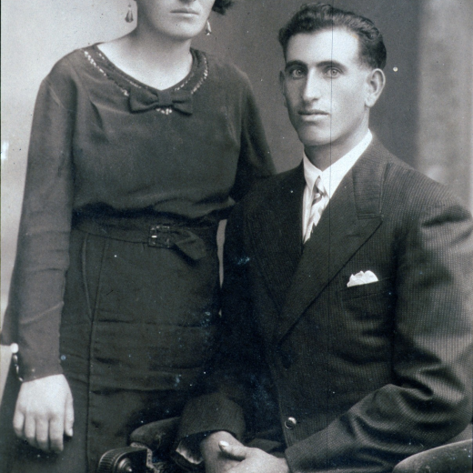 Palmira Matas Call i Algons Ribas a la foto de casament.
