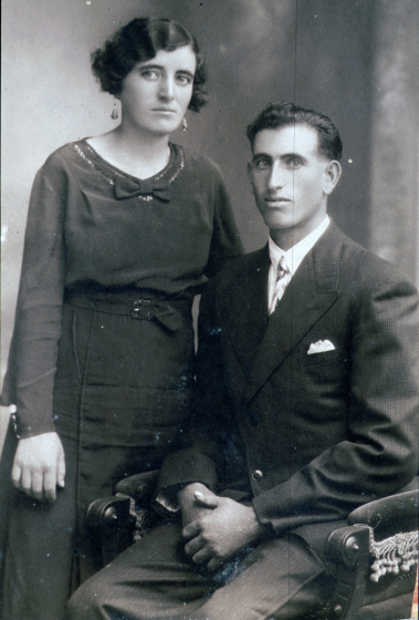 Palmira Matas Call i Algons Ribas a la foto de casament.