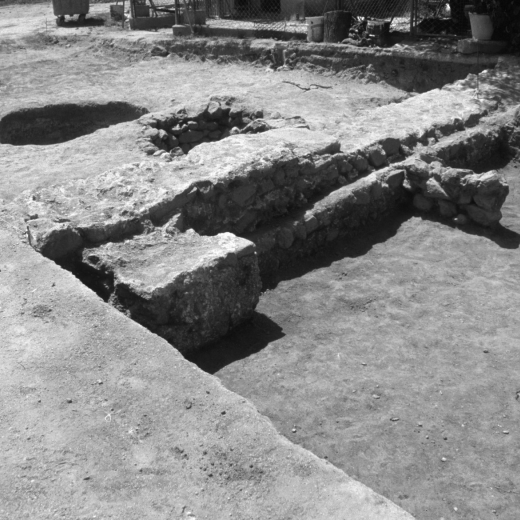 Detall de les excavacions portades a cap a la vila romana descoberta a Can Tomàs (palau de Foixà) i en els terrenys ja edificats del costat de l'Ajuntament.