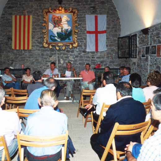 Assamblea el dia del sopar Medieval