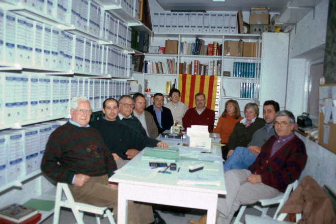 La Junta actual del Taller d'història.

D'esquerra a dreta: Martí Tomàs, Josep Costa, Narcís Munsó, Narcís Vilella, Lluís Planas, Assumpció Artigas, Lluís Soler, Glòria Caballer, Susana Clarió; Joan Romaguera i Juli Campeny