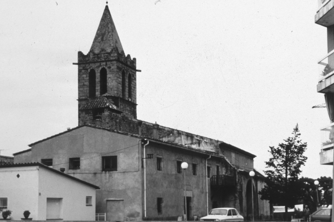 Conjunt del campanar, església i la rectoria