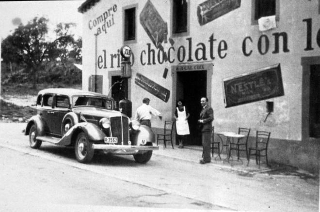 L'Hostal Cal Coix els anys 30