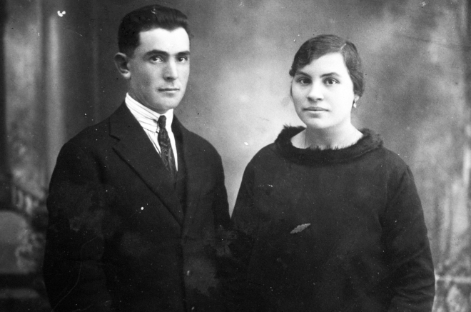 Foto de casament de Joaquim Rovira i Carme Ribas, residents a Can Santo de Martorell