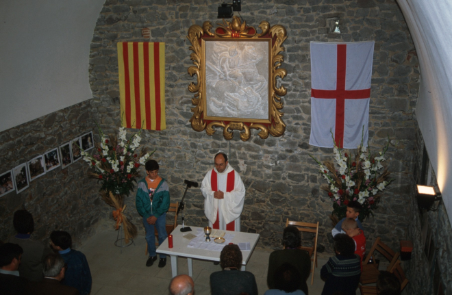 la missa de l'aplec oficiada per Mn Josep Puig rector de Maçanet de la Selva