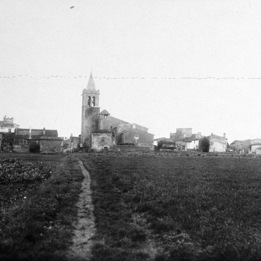 Vista parcial de la vila de Maçanet l'any 1940