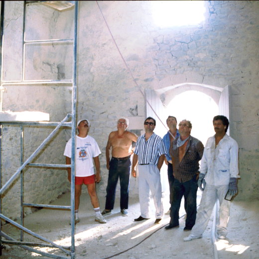 Grup de treball en la restauració de la capella de Sant Jordi