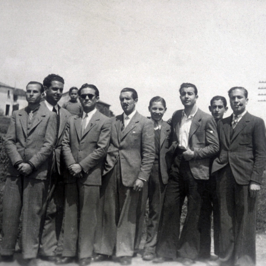 Una colla de joves de maçanet. Lluís Bosch, Emerio Casabó, Joaquim Rey, ? , Pere Caballé, Alfons Soms, Miquel Selva i Manel Pons