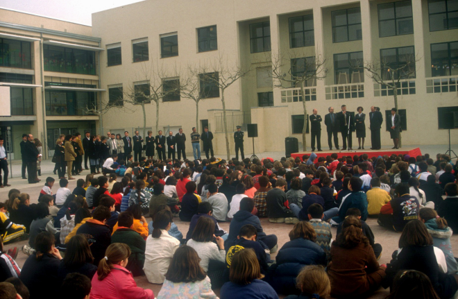 Altre aspecte de l'acte d'inaguració d'una nova aula al col·legi Sant Jordi de Maçanet