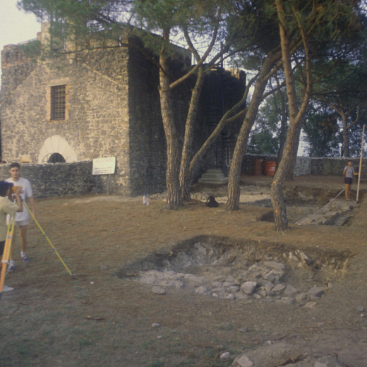 Començament de les excavacions del castell de Torcafelló.